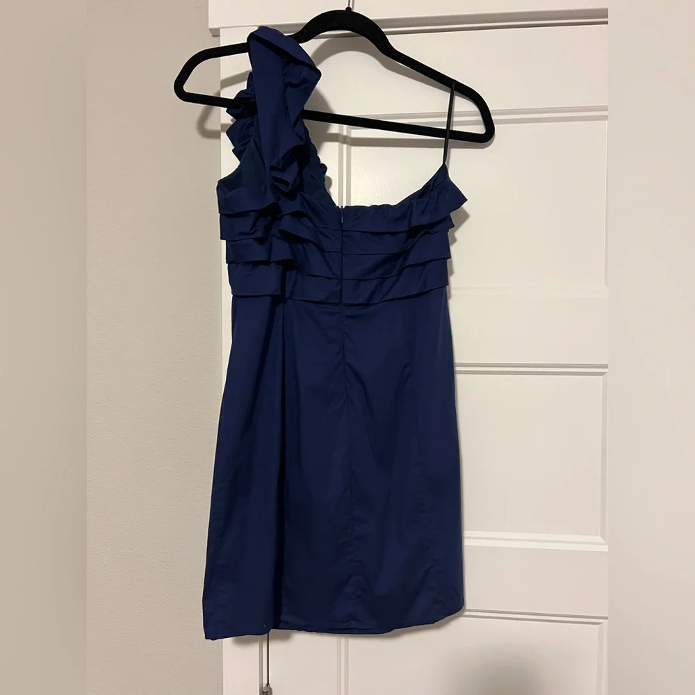 Navy Dress‎ - Picture 3 of 4
